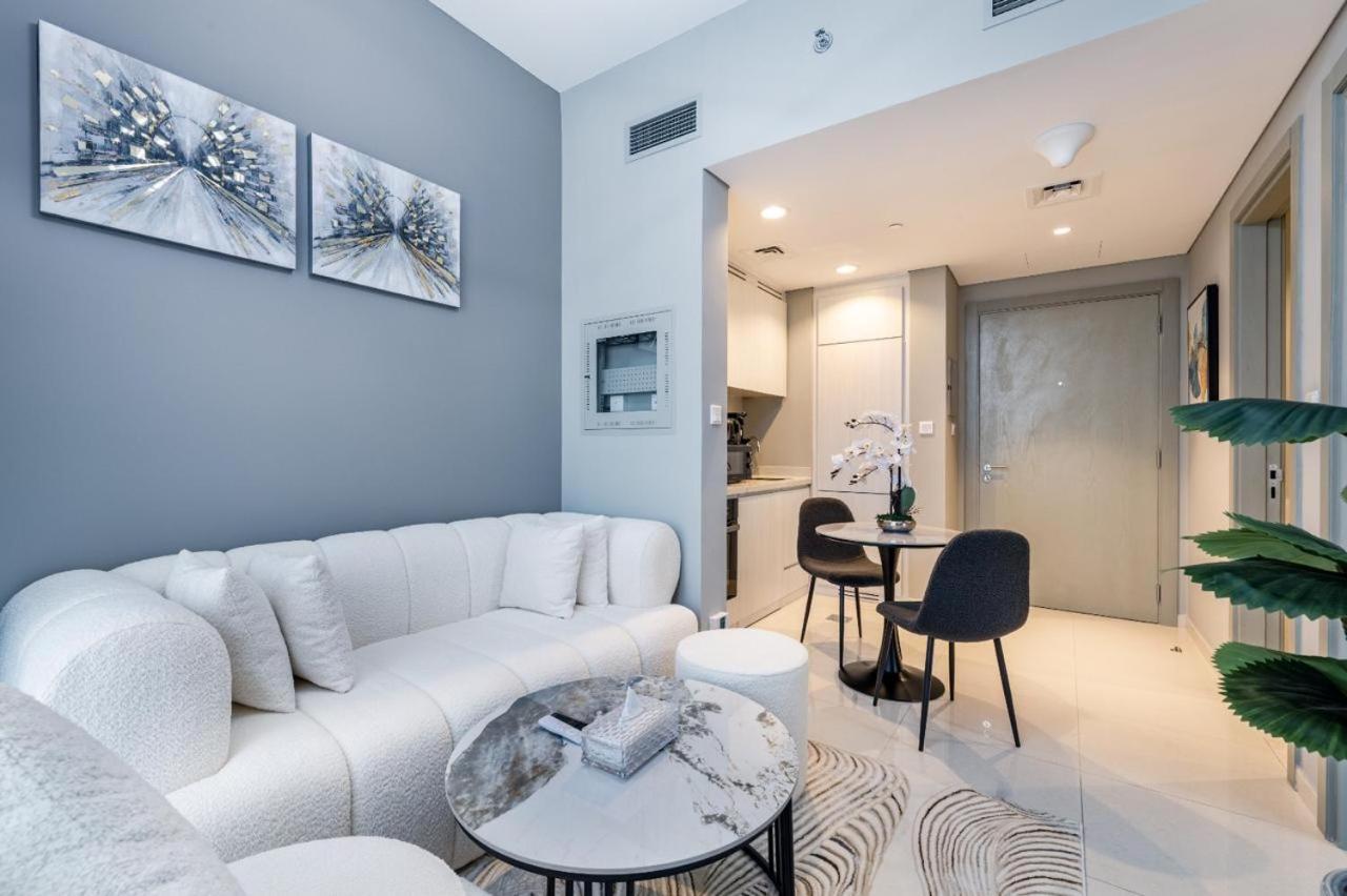Apartment Escape24 - 1br In Zada Tower, Business Bay Near Metro & Burj Khalifa Dubai