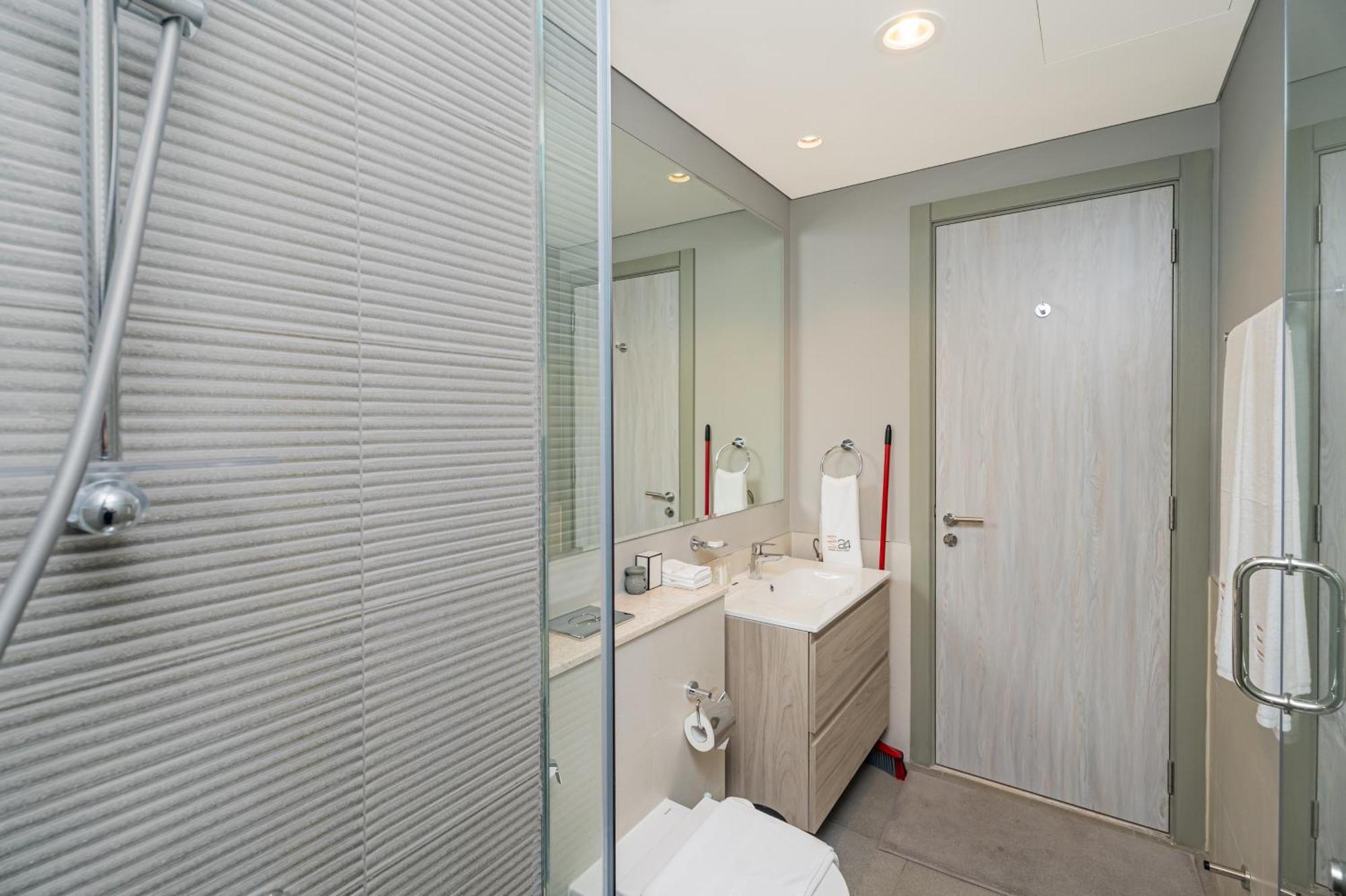Apartment Escape24 - 1br In Zada Tower, Business Bay Near Metro & Burj Khalifa *